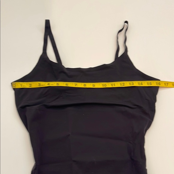 Assets by Spanx Red Hot Label Black Seamless Shapewear Bodysuit - Picture 2 of 10